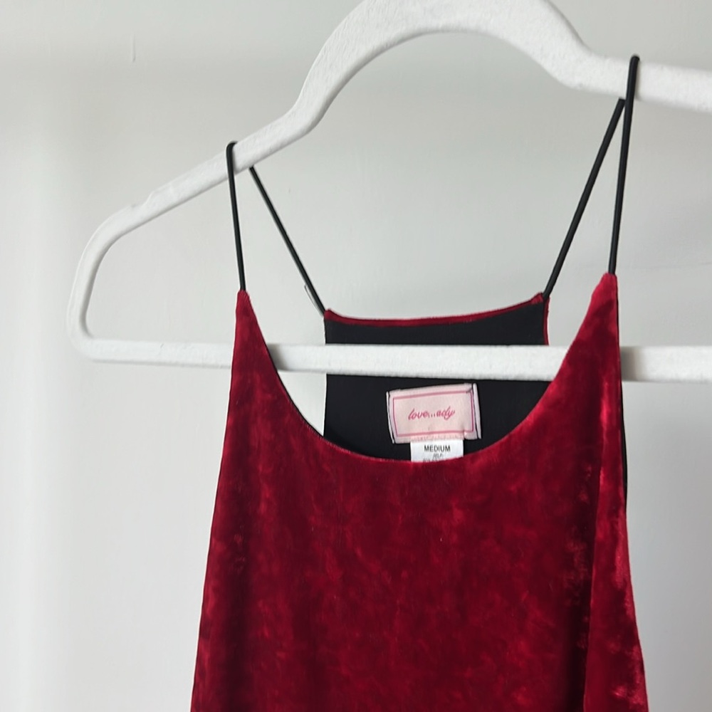 📍SOLD Elegant Red Velvet Kids Dress love…ady - Picture 6 of 16